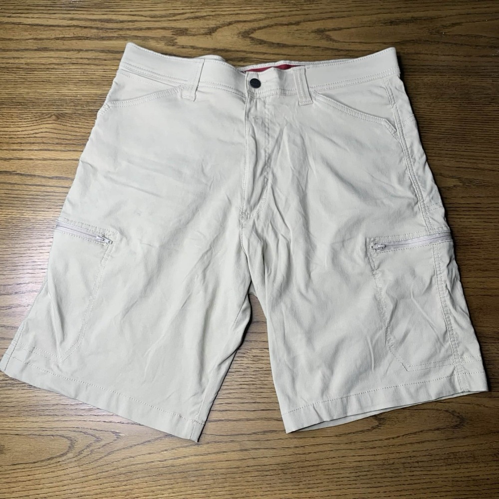 Wrangler Men's Performance Cargo Shorts Beige Size 34